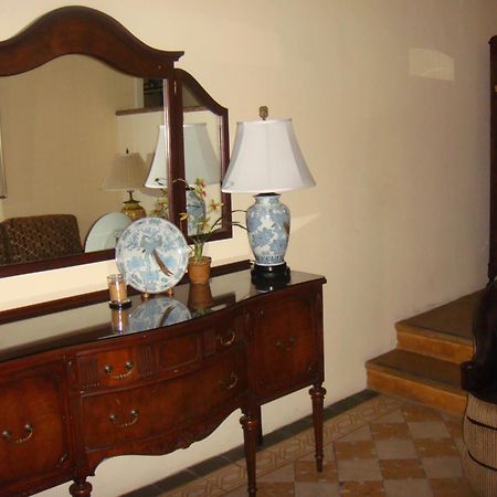 La Perla Hotel Boutique B&B Guadalajara Chambre photo