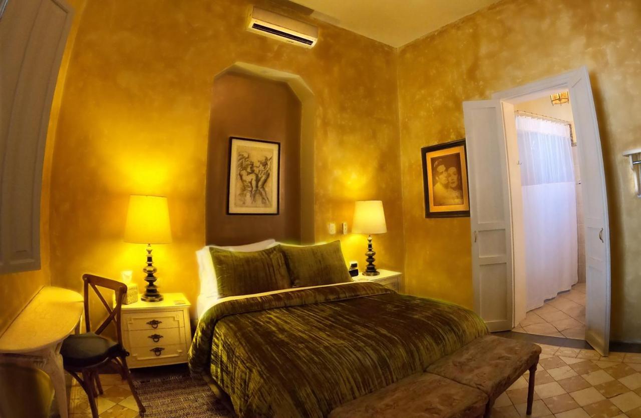 La Perla Hotel Boutique B&B Guadalajara Extérieur photo