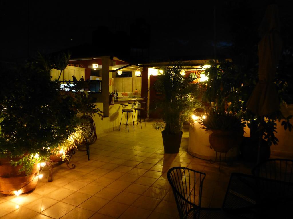 La Perla Hotel Boutique B&B Guadalajara Extérieur photo