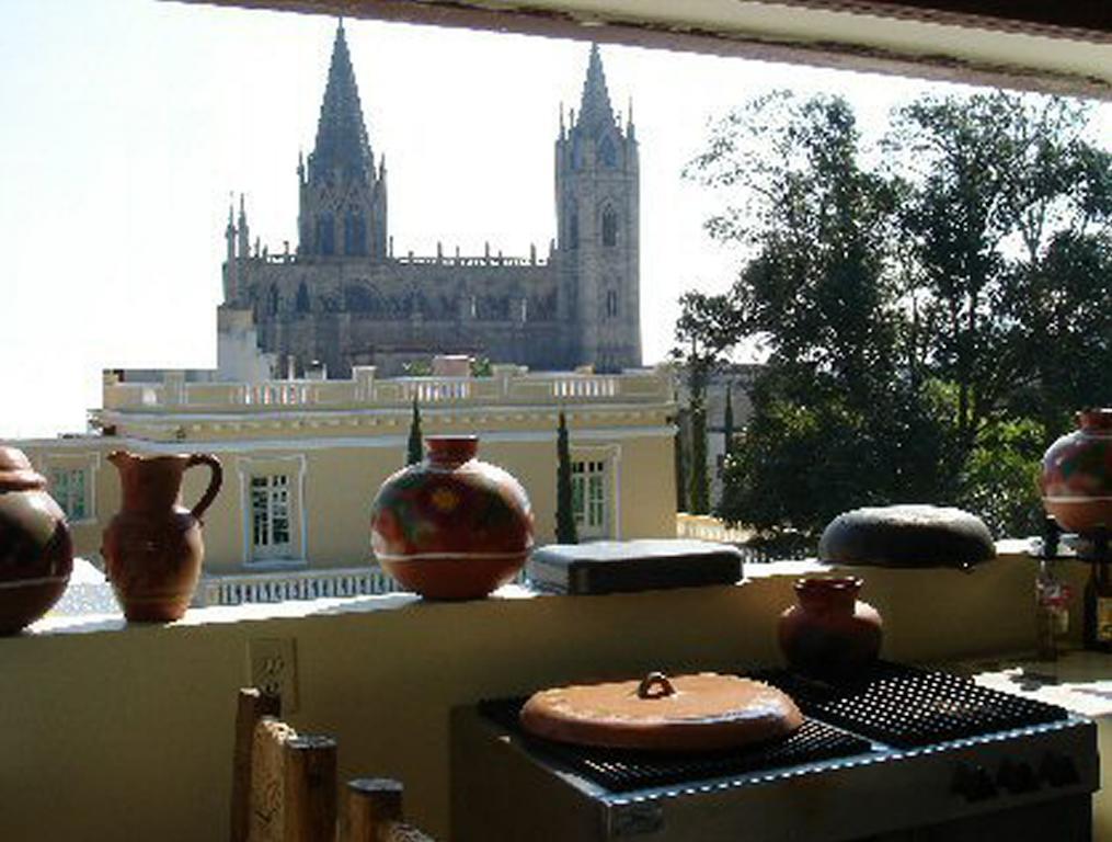 La Perla Hotel Boutique B&B Guadalajara Extérieur photo